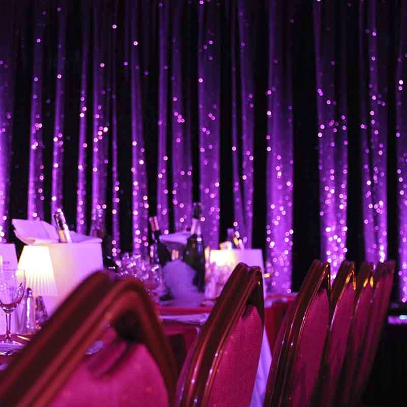 Table de cabaret spectacle romantique